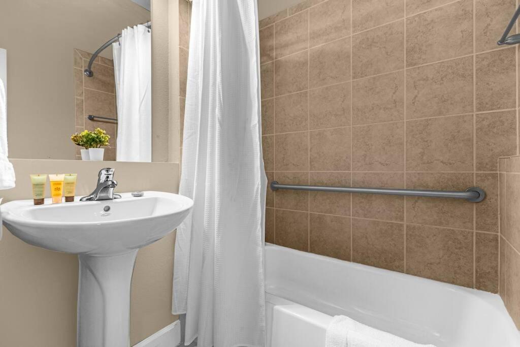 Vibrant 4Br Family Townhome 1 Mile From Disney World And Disney Springs Orlando Kültér fotó