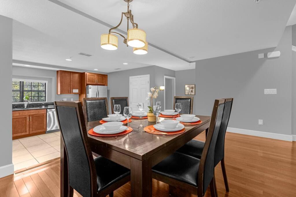 Vibrant 4Br Family Townhome 1 Mile From Disney World And Disney Springs Orlando Kültér fotó